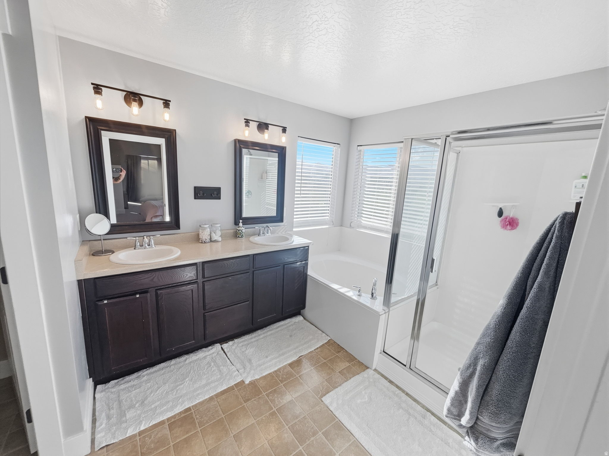 THANKSGIVING MEADOWS PUD - Residential