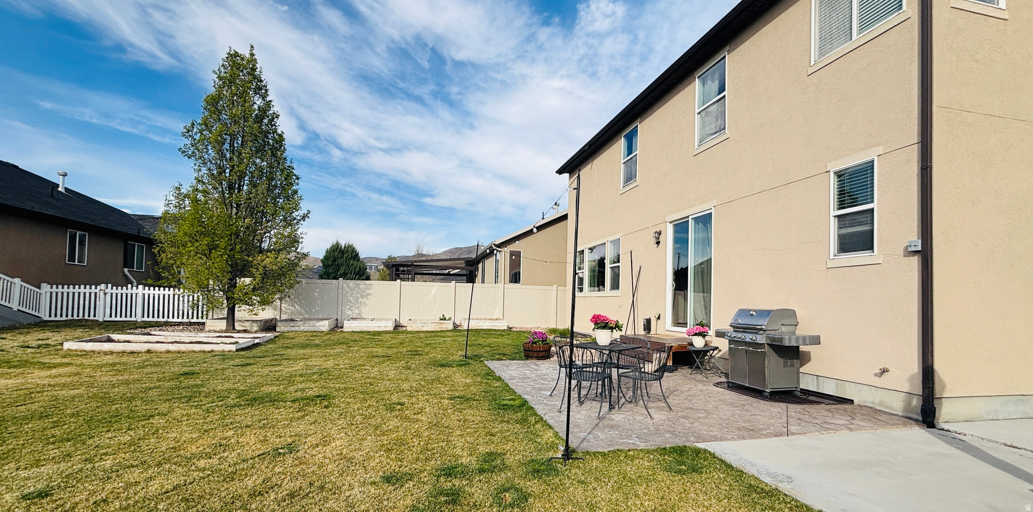 THANKSGIVING MEADOWS PUD - Residential