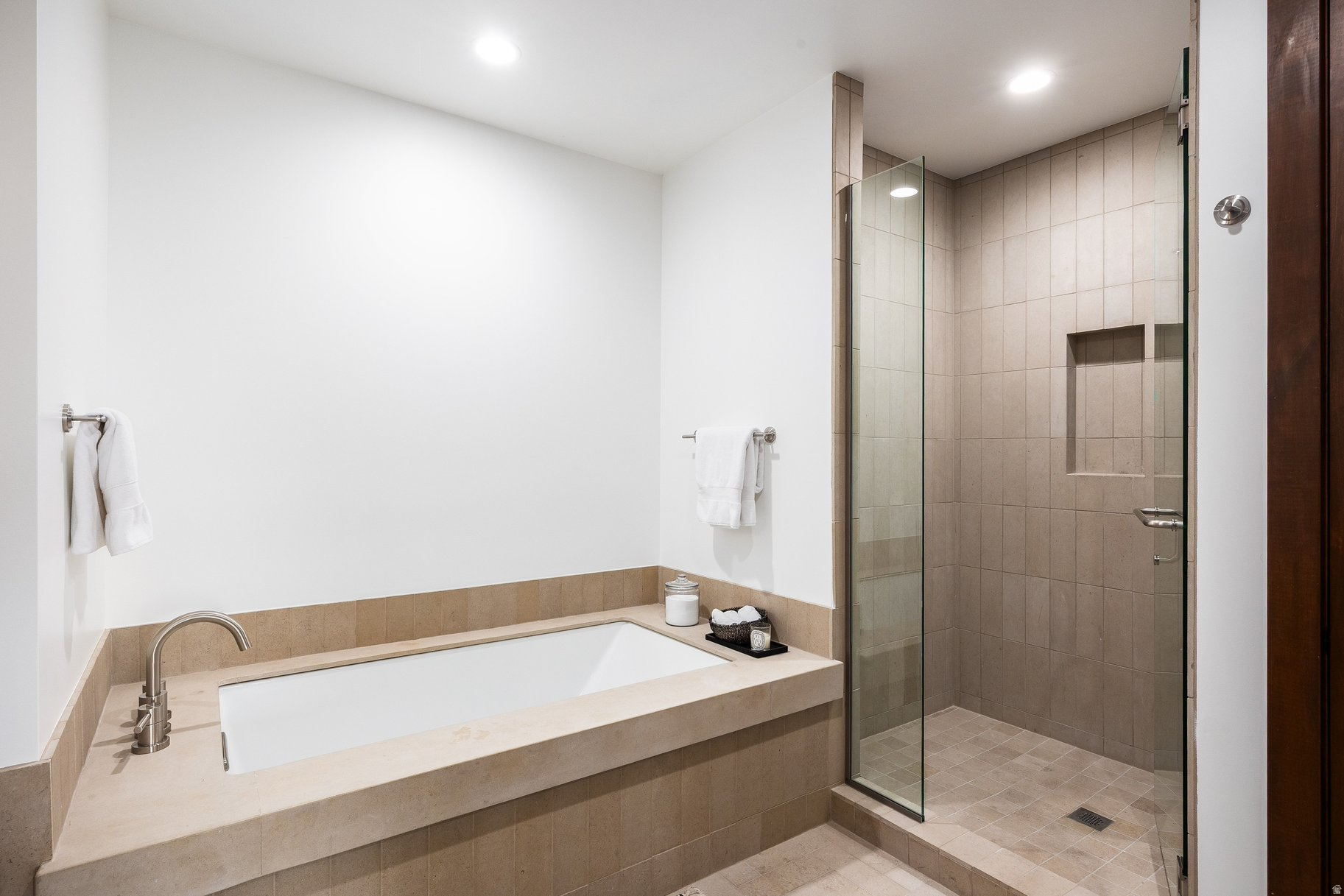 VICTORY RANCH - Residential