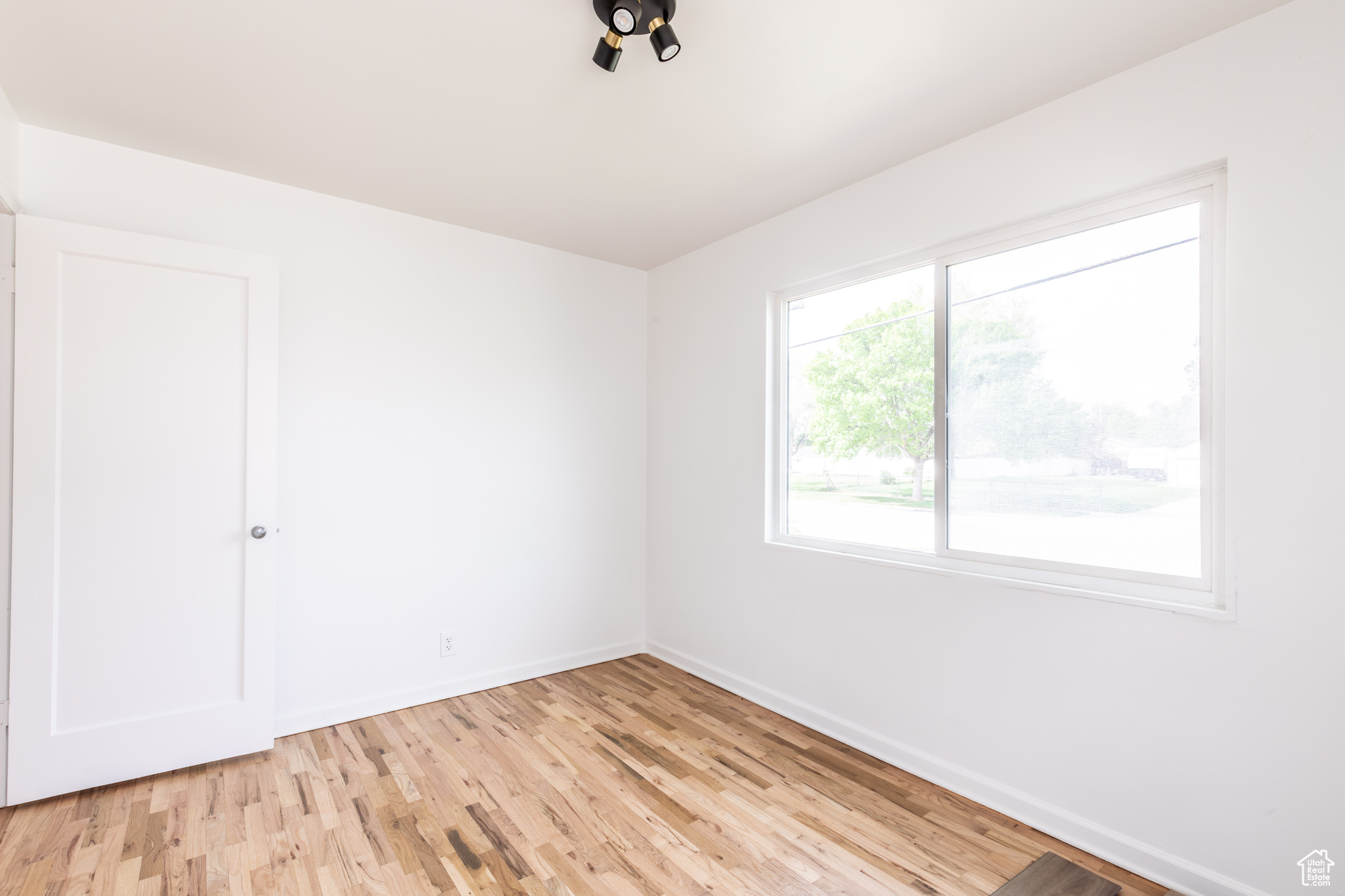 757 S 1000, Salt Lake City, Utah image 4