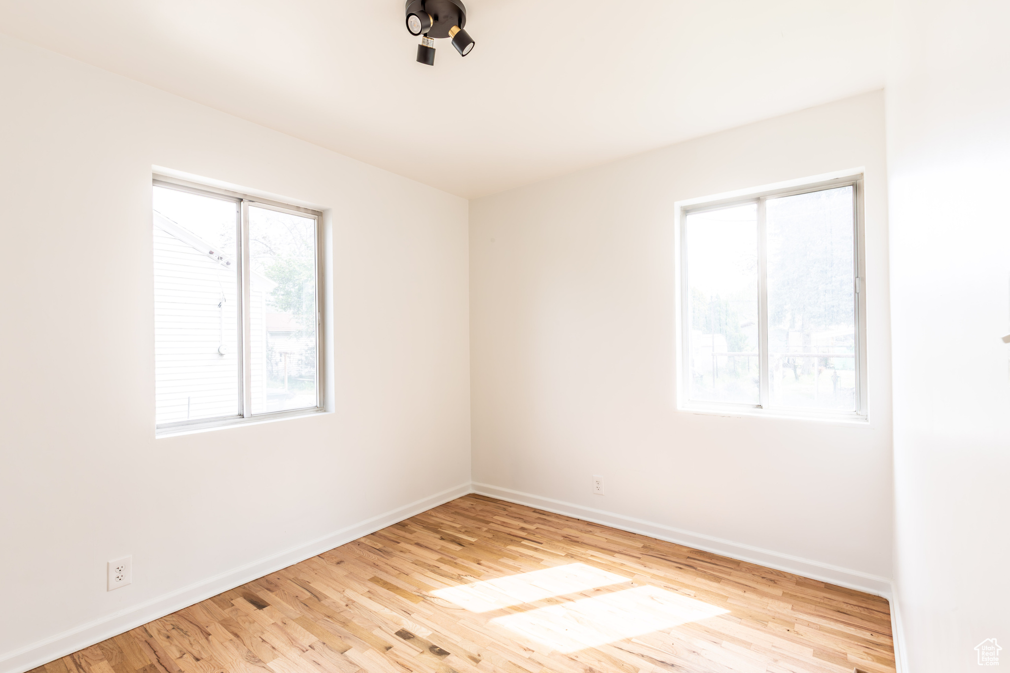 757 S 1000, Salt Lake City, Utah image 5