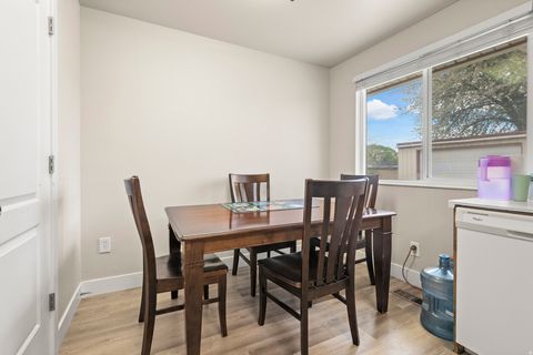 Tiny photo for 691 N 400 E, American Fork, UT 84003 (MLS # 2148247)