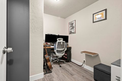 Tiny photo for 691 N 400 E, American Fork, UT 84003 (MLS # 2148247)