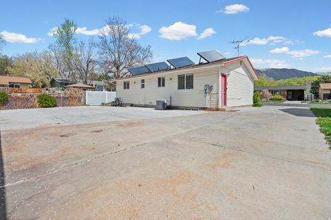 Tiny photo for 691 N 400 E, American Fork, UT 84003 (MLS # 2148247)