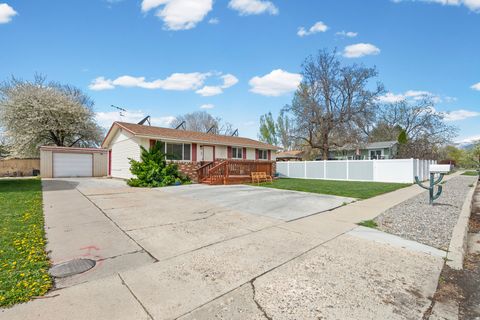 Tiny photo for 691 N 400 E, American Fork, UT 84003 (MLS # 2148247)