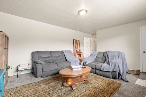Tiny photo for 691 N 400 E, American Fork, UT 84003 (MLS # 2148247)