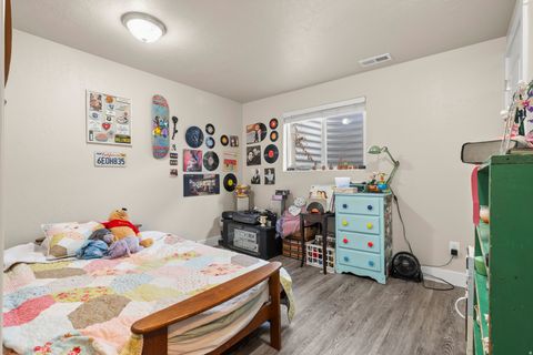 Tiny photo for 691 N 400 E, American Fork, UT 84003 (MLS # 2148247)