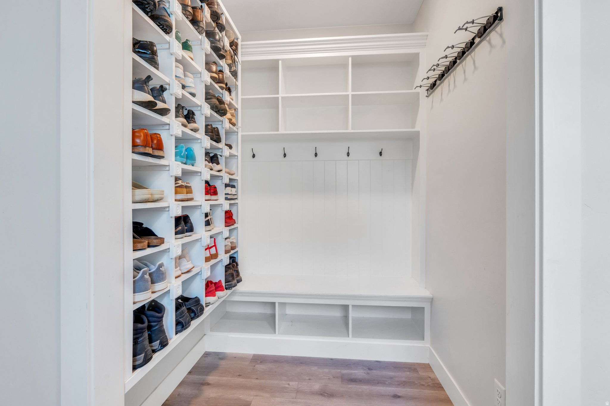 DAYBREAK - Residential