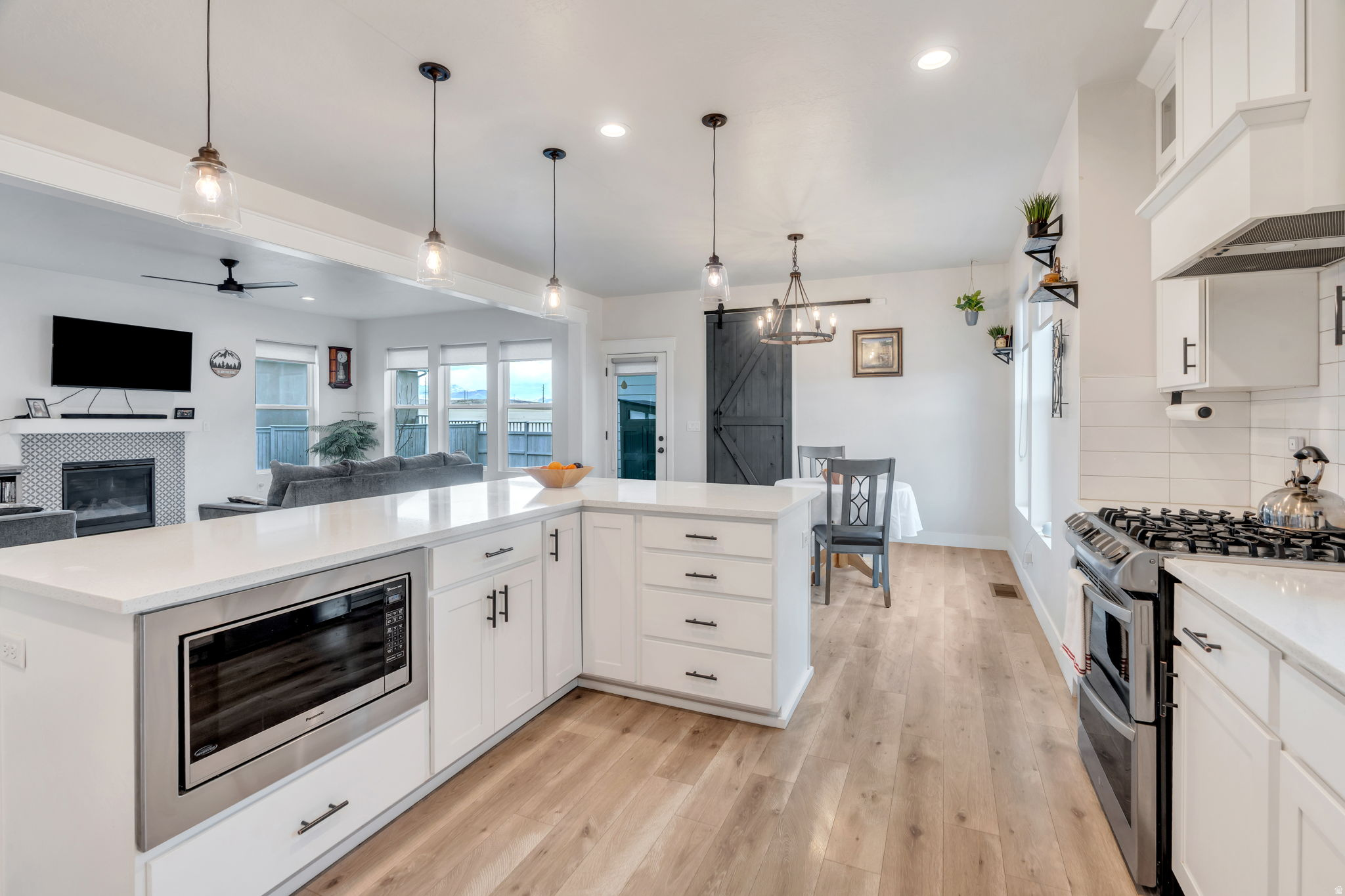 DAYBREAK - Residential