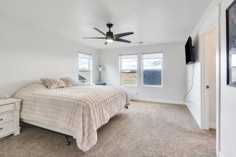 Tiny photo for 6228 W COPPERHAWK DR S, South Jordan, UT 84009 (MLS # 2138057)
