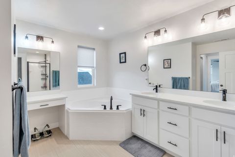 Tiny photo for 6228 W COPPERHAWK DR S, South Jordan, UT 84009 (MLS # 2138057)