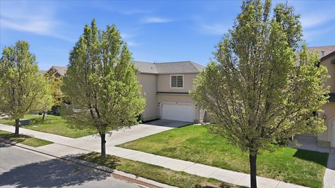 Tiny photo for 4576 E EVANS DR N, Eagle Mountain, UT 84005 (MLS # 2151738)