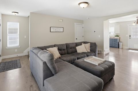 Tiny photo for 4576 E EVANS DR N, Eagle Mountain, UT 84005 (MLS # 2151738)