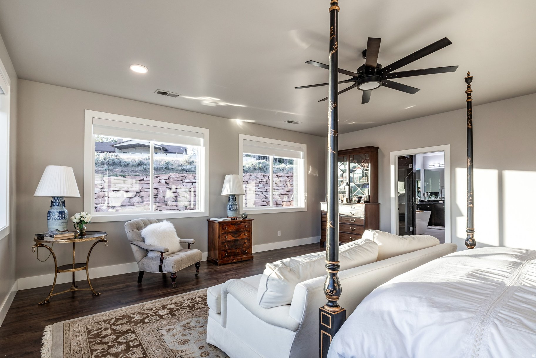 VALLEY HEIGHTS - Residential