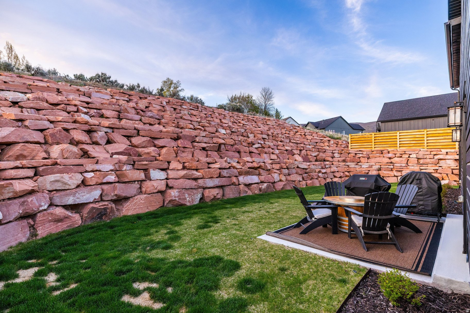 VALLEY HEIGHTS - Residential