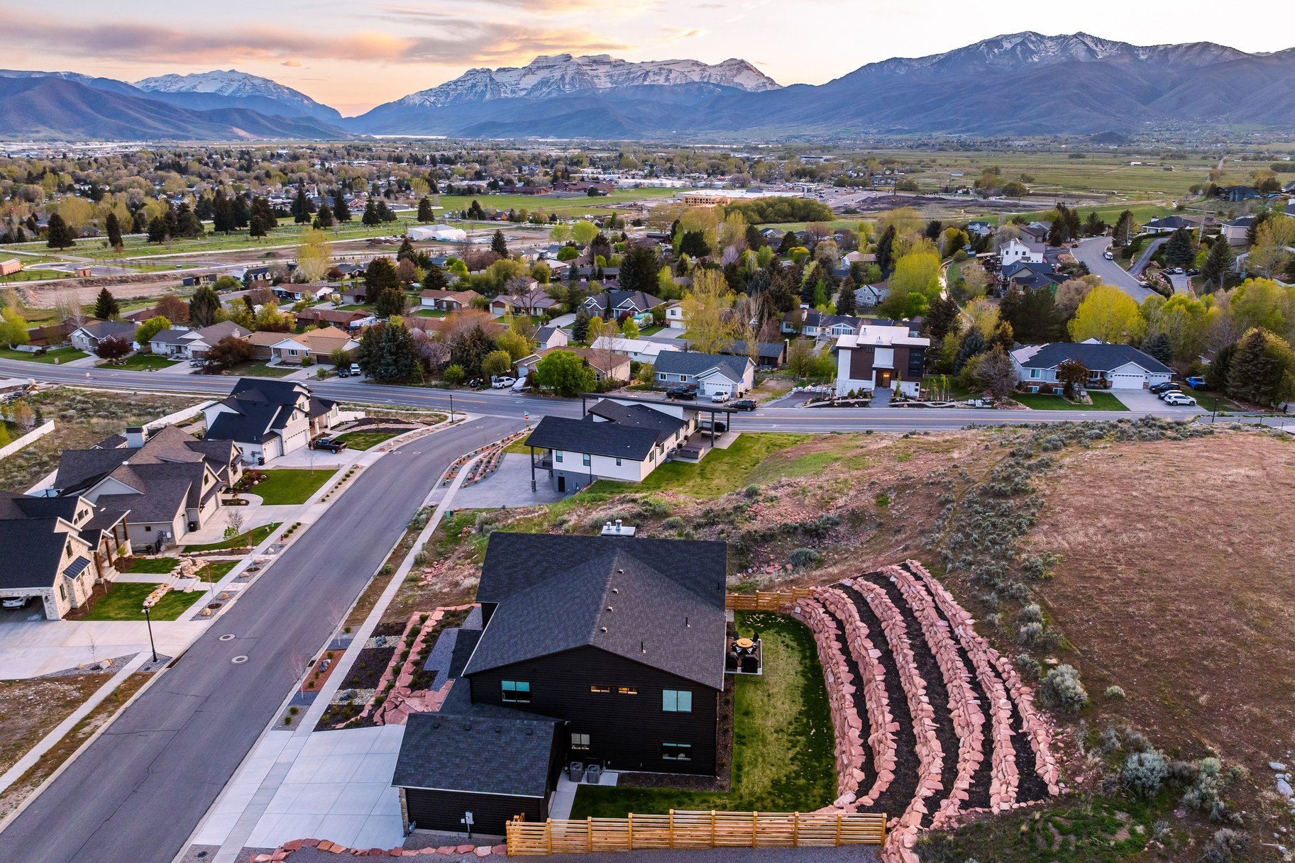 VALLEY HEIGHTS - Residential