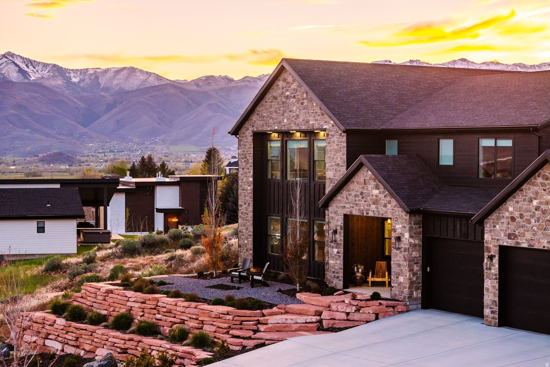 VALLEY HEIGHTS - Residential