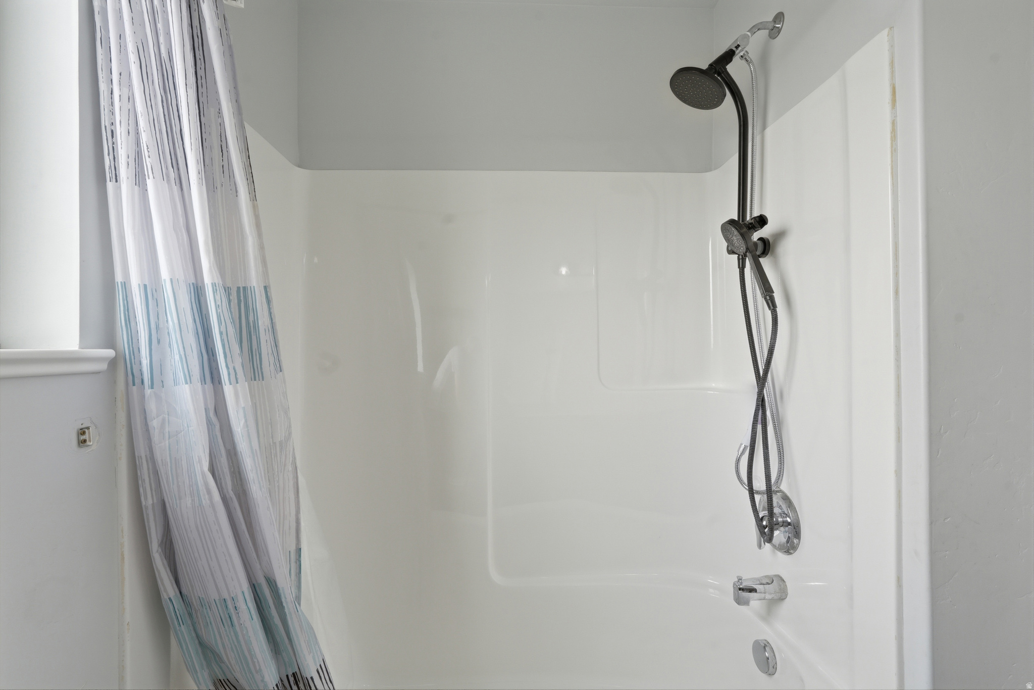 COUNTRY LANE - Residential