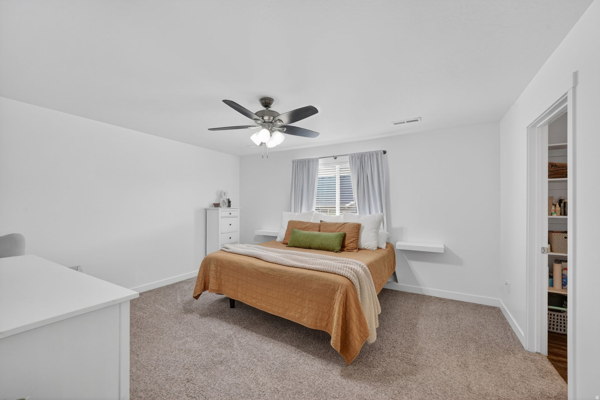 LEGACY FARMS - Residential