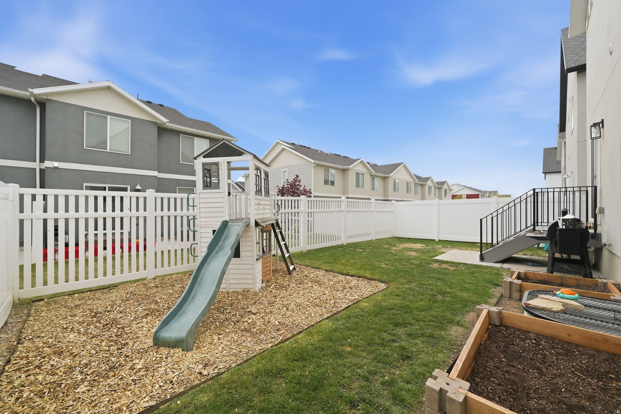 LEGACY FARMS - Residential