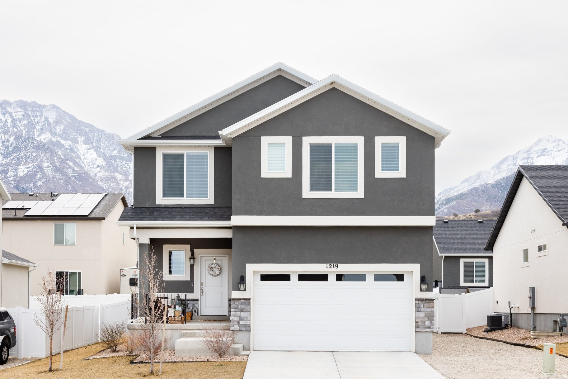 FOOTHILL VILLAGE - Residential