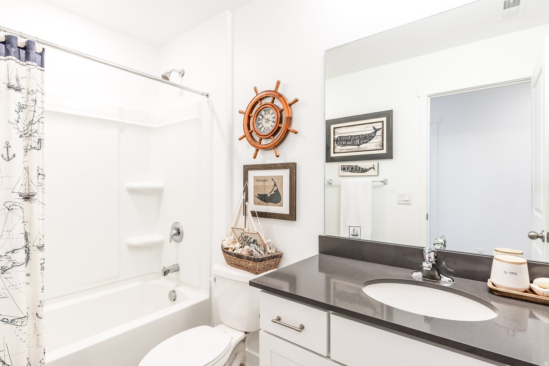 FOOTHILL VILLAGE - Residential