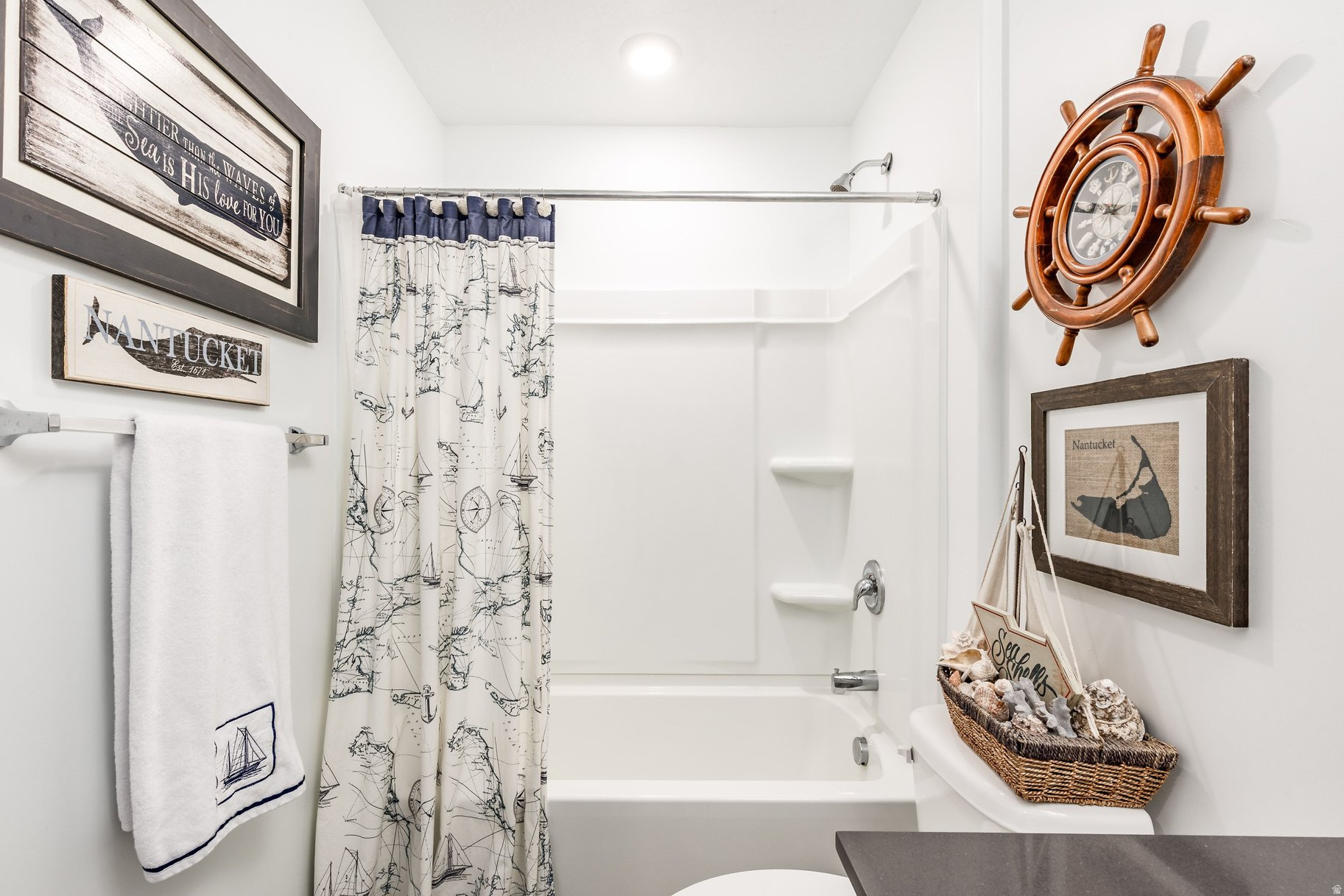 FOOTHILL VILLAGE - Residential