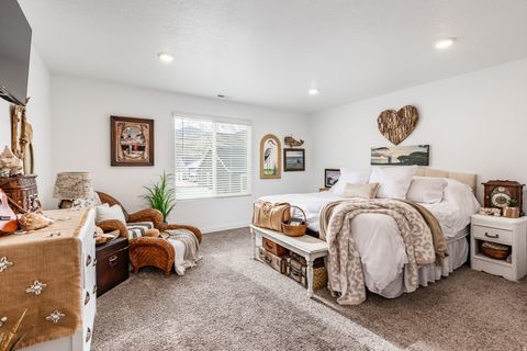 Tiny photo for 1219 S RAINTREE LN W, Santaquin, UT 84655 (MLS # 2142751)