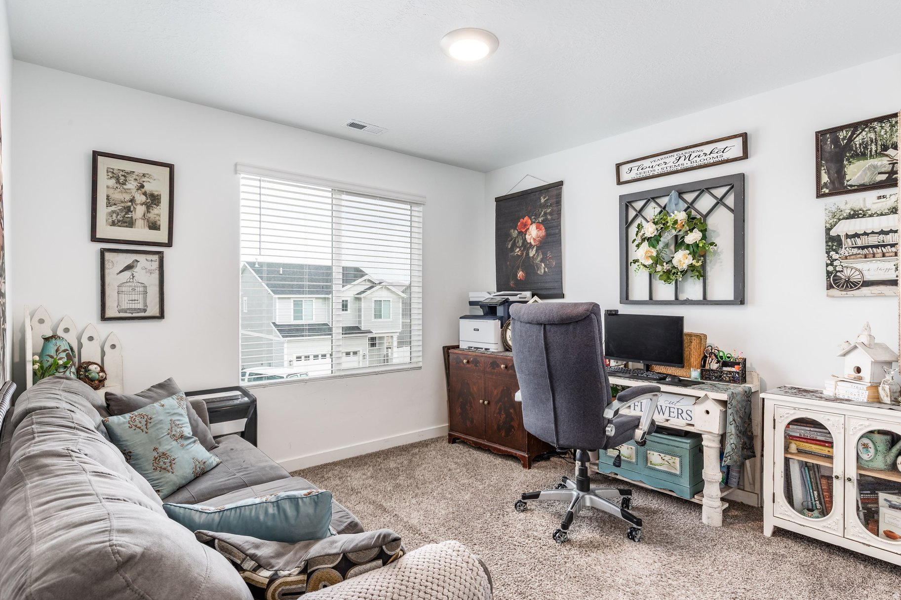 FOOTHILL VILLAGE - Residential