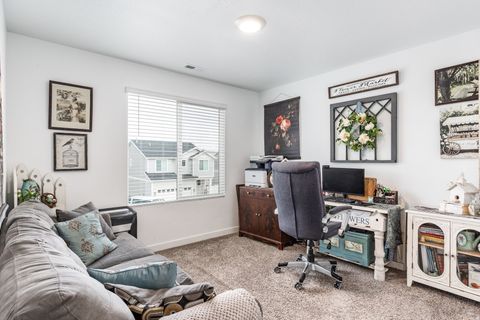 Tiny photo for 1219 S RAINTREE LN W, Santaquin, UT 84655 (MLS # 2142751)