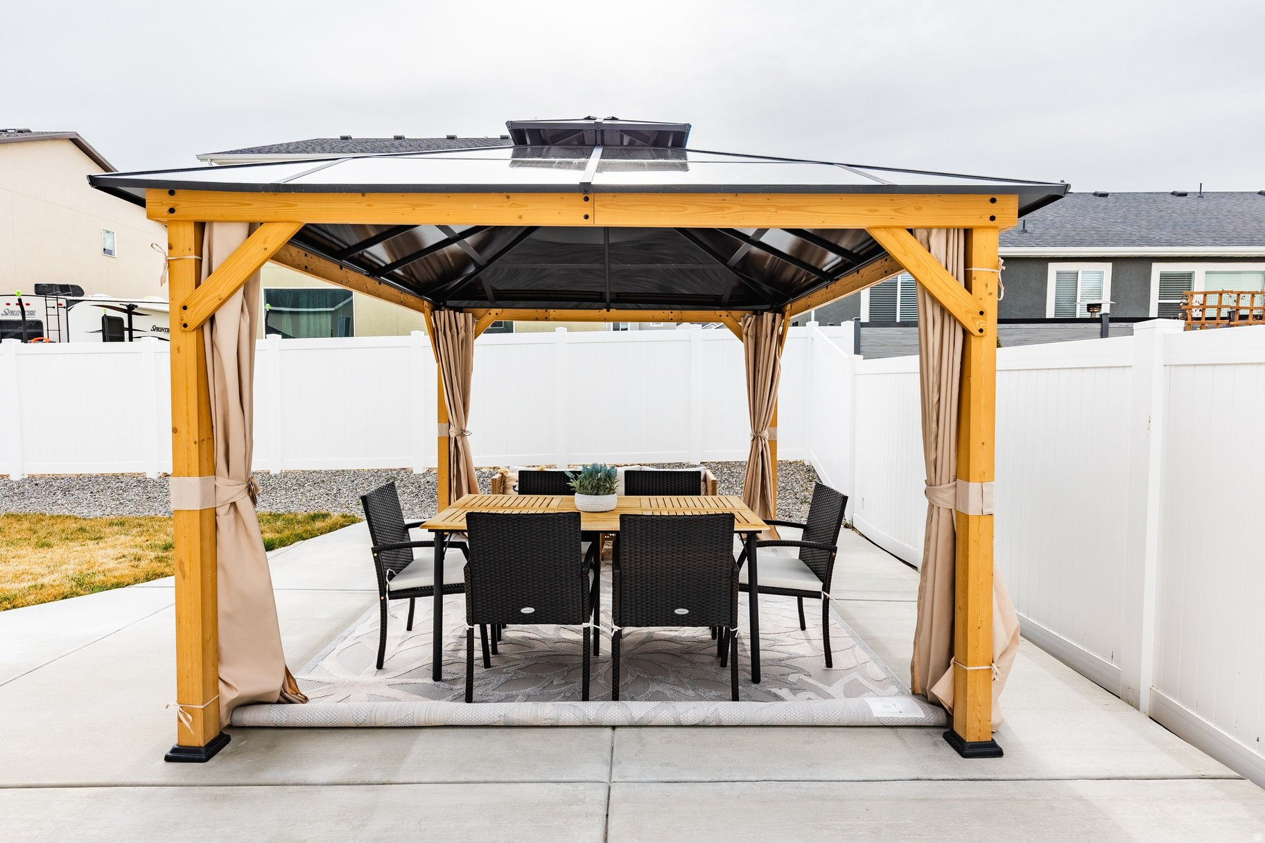 FOOTHILL VILLAGE - Residential