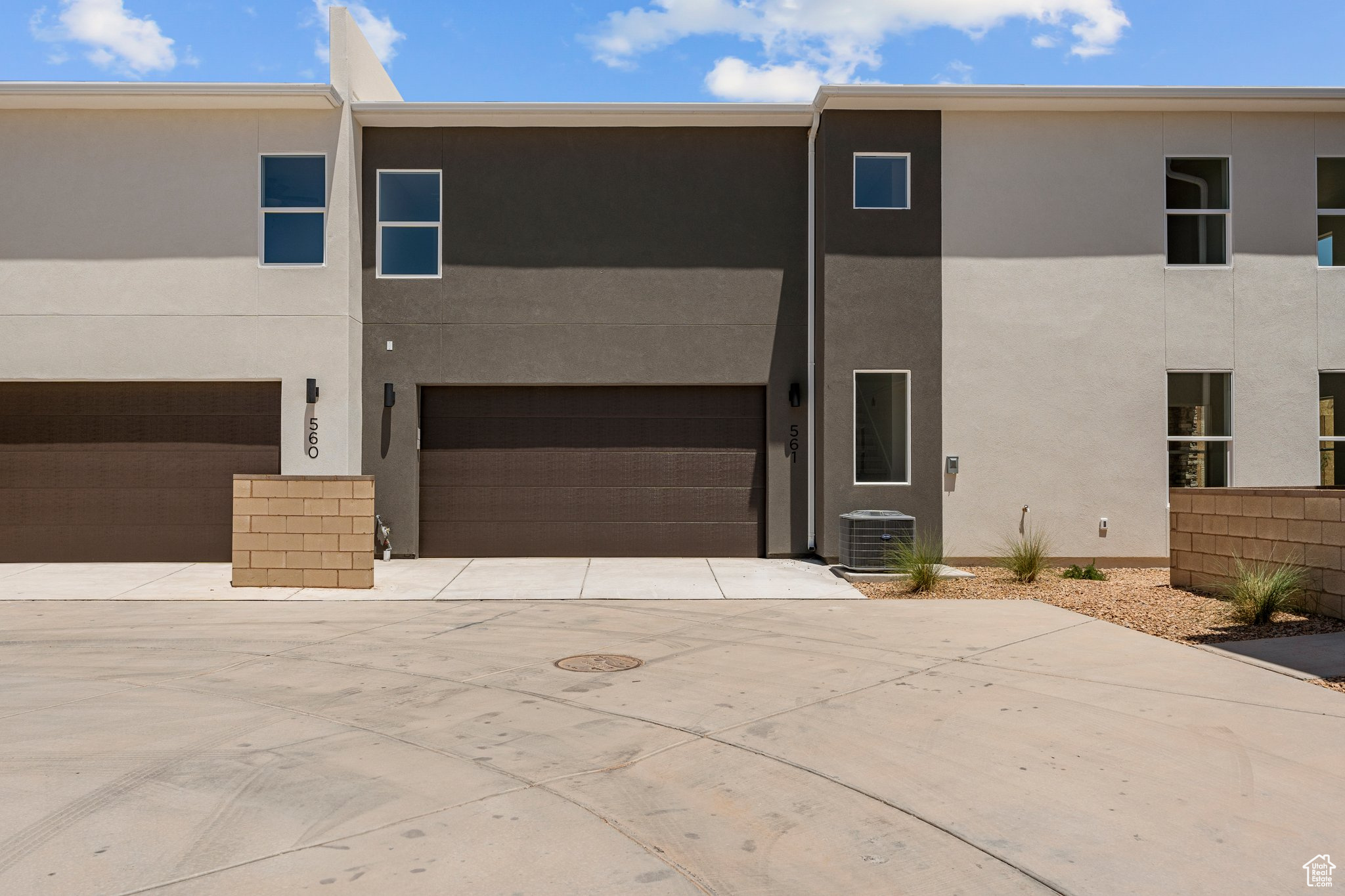 DESERT COLOR - Residential