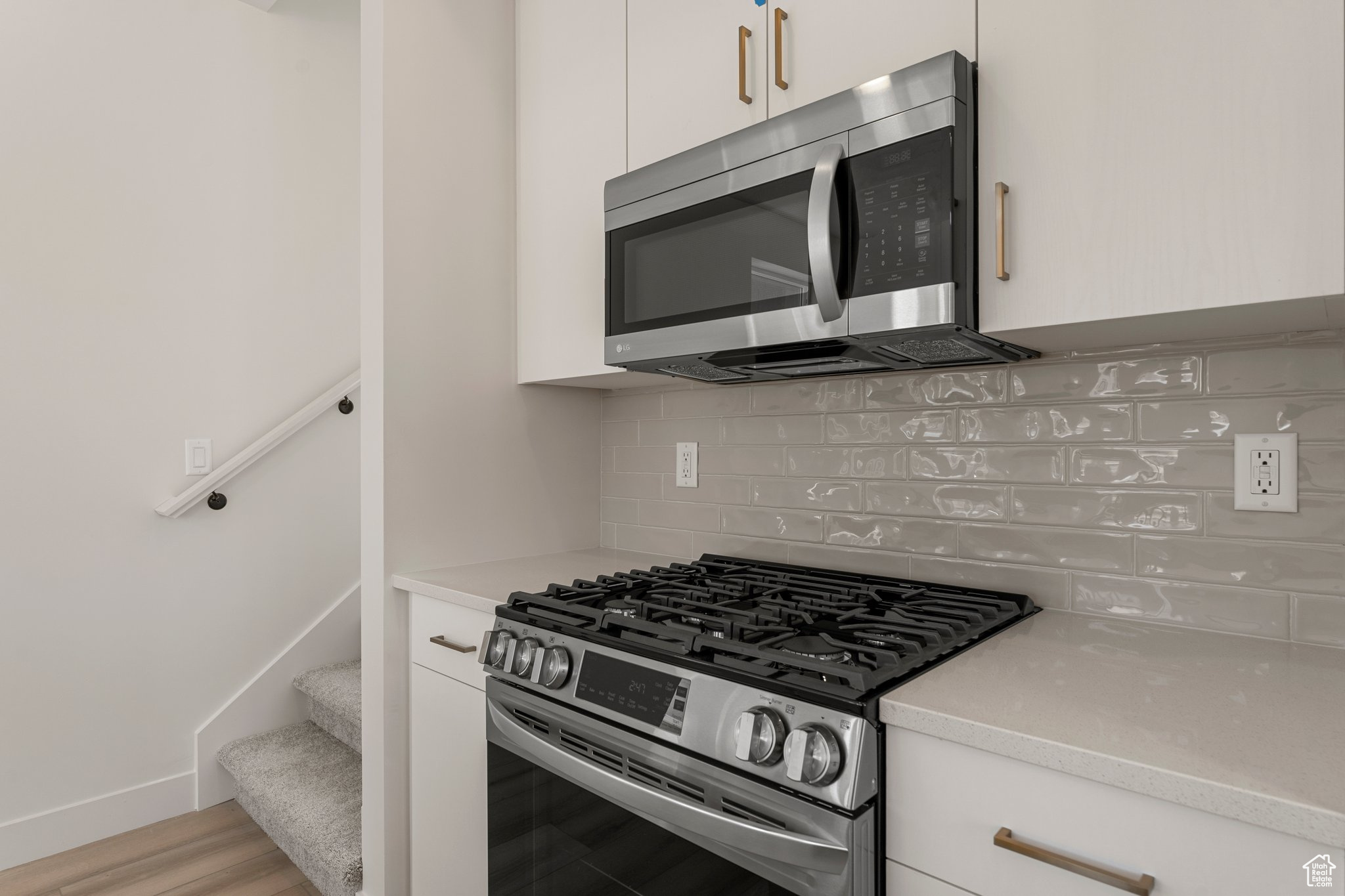 DESERT COLOR - Residential