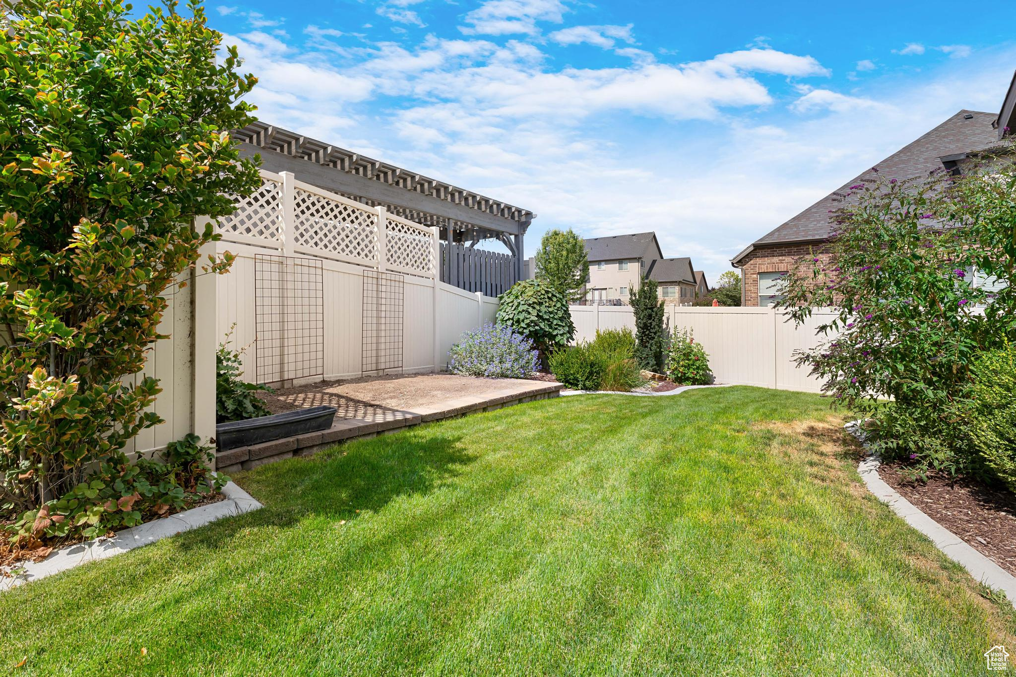 HARBOR BAY PHASE 2 - Residential