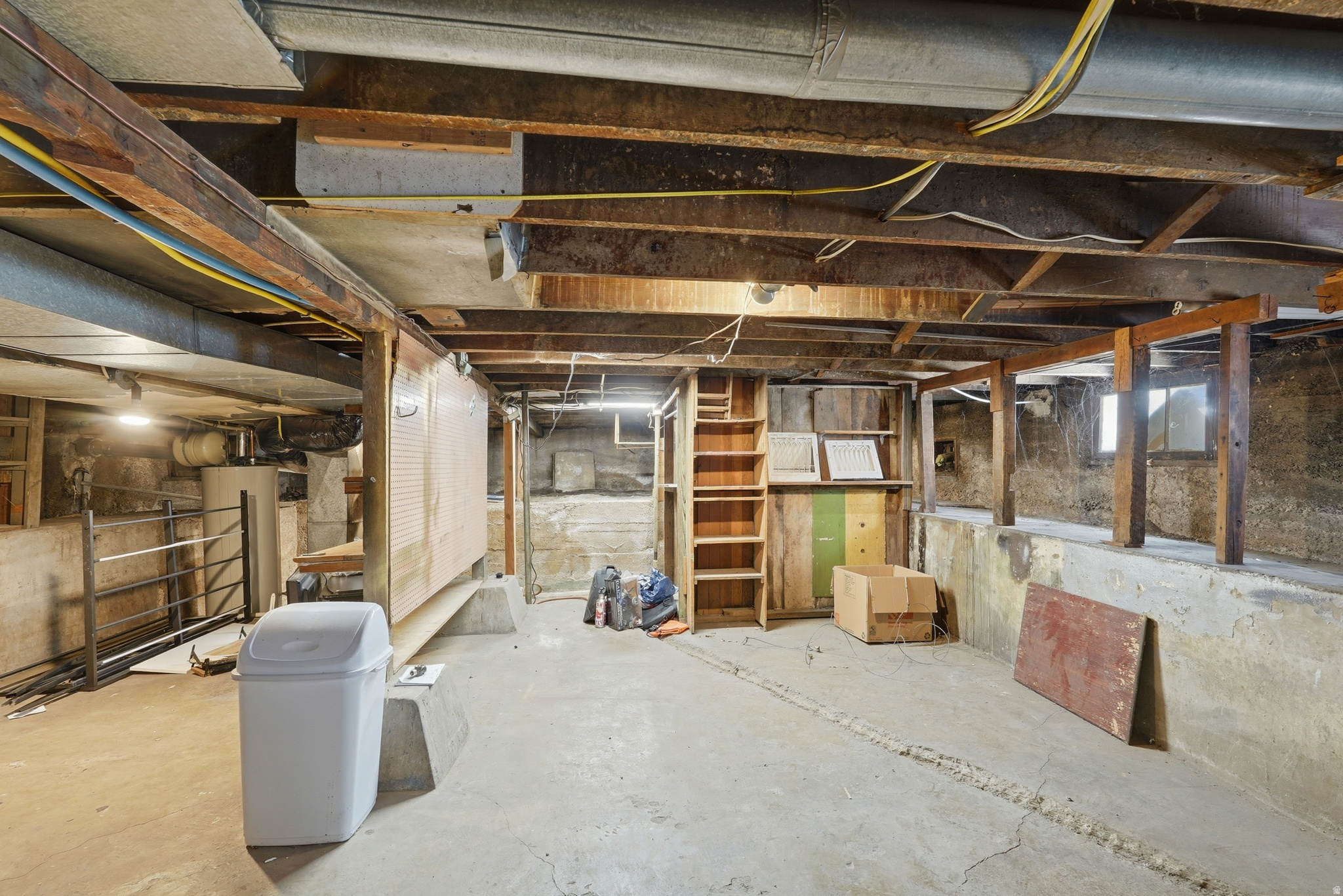 COUNTRY CLUB PLACE - Residential