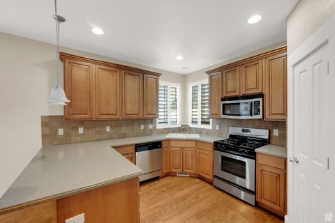 Tiny photo for 1441 E FIRELIGHT WAY, Sandy, UT 84092 (MLS # 2119528)