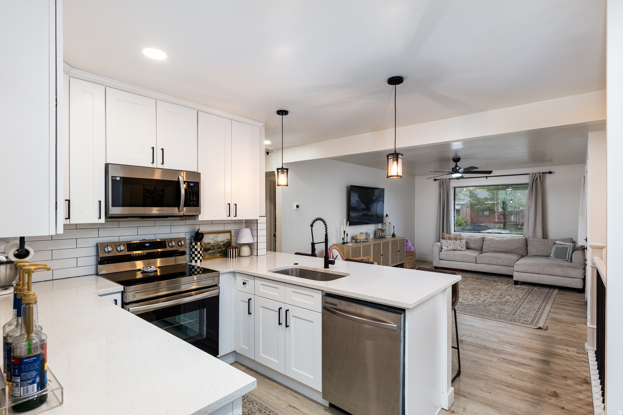 RIVERSIDE - Residential