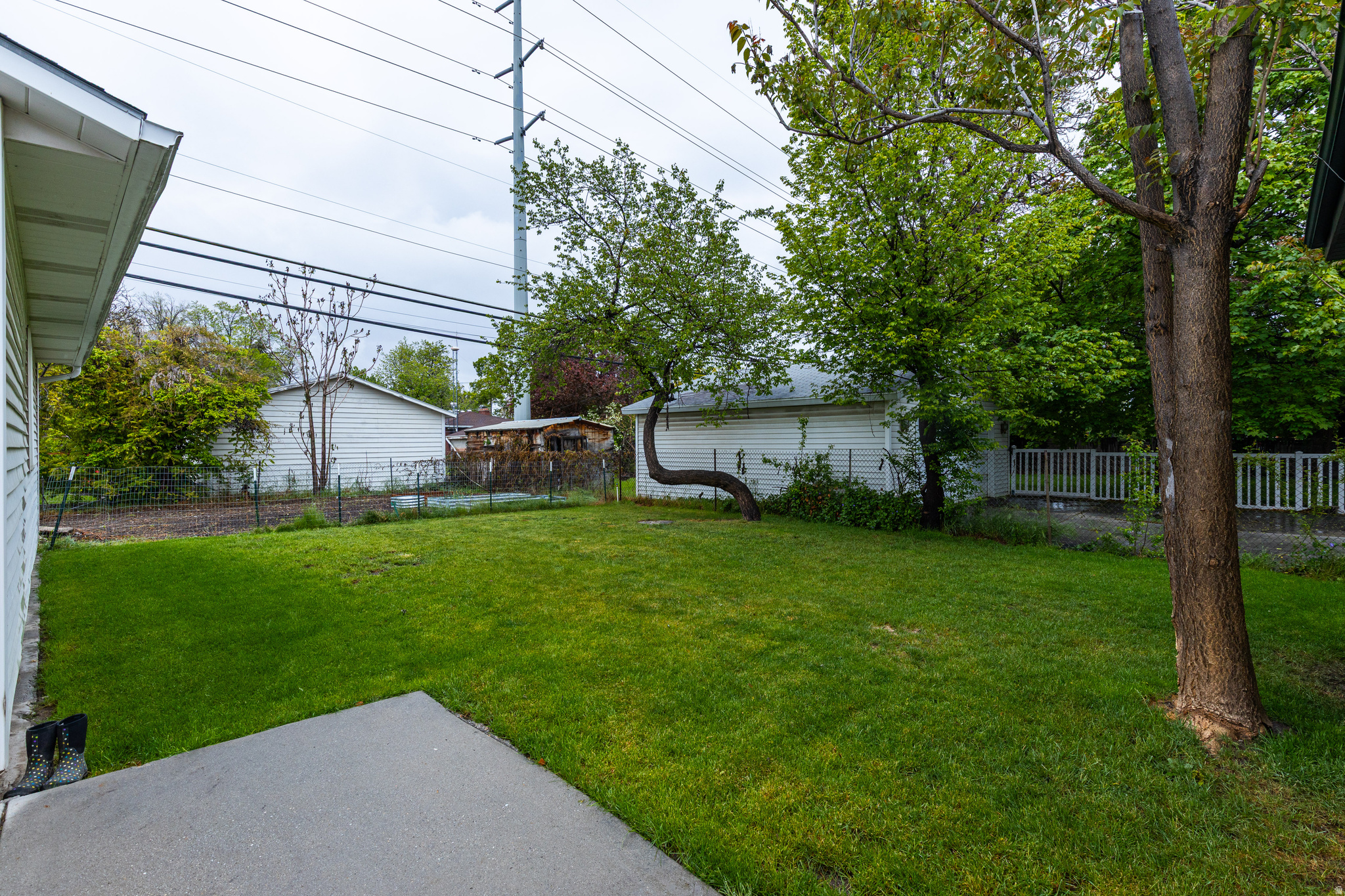 RIVERSIDE - Residential