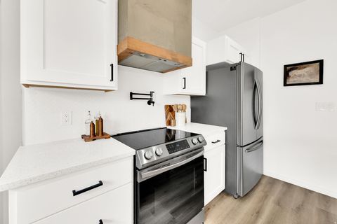 Tiny photo for 1886 S 500 W, Payson, UT 84651 (MLS # 2154067)