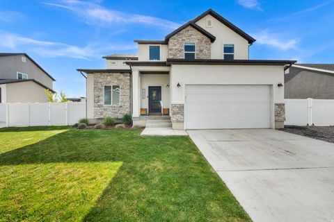 Photo of 1886 S 500 W, Payson, UT 84651 (MLS # 2154067)