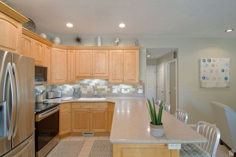 Tiny photo for 7943 S EVERGREEN PINE LN, Midvale, UT 84070 (MLS # 2118583)