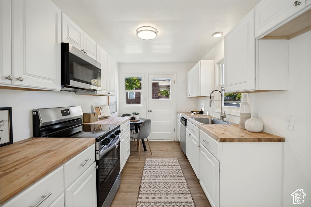 Photo of 250 N 100 E, Brigham City, UT 84302 (MLS # 2191551)