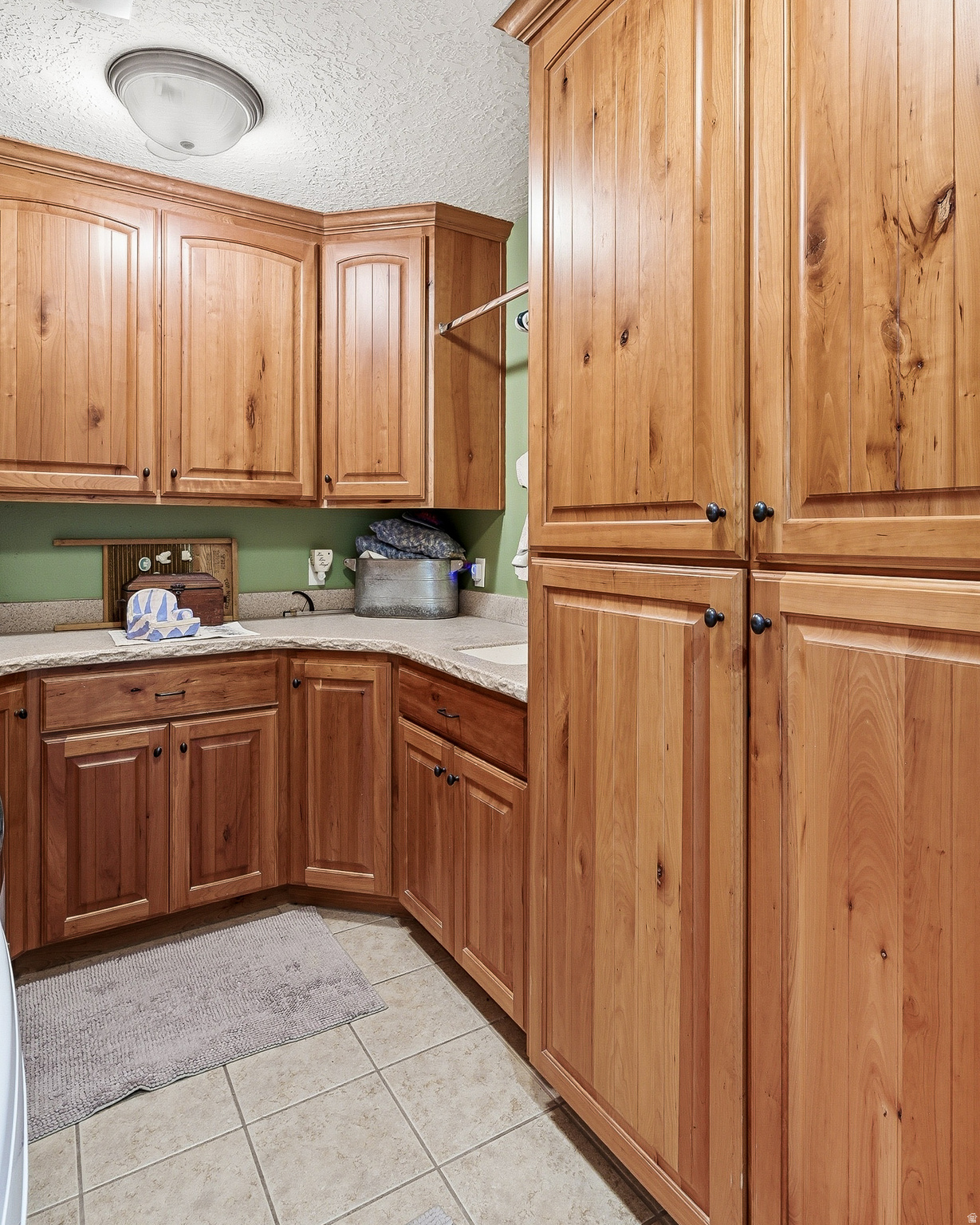 WEST VIEW ESTATES SUBDIVISION - Residential