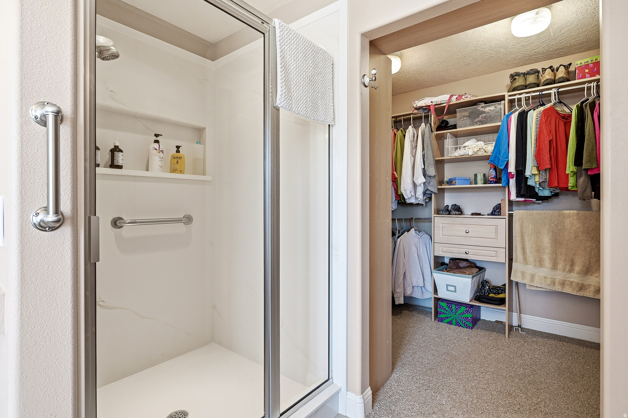 WEST VIEW ESTATES SUBDIVISION - Residential