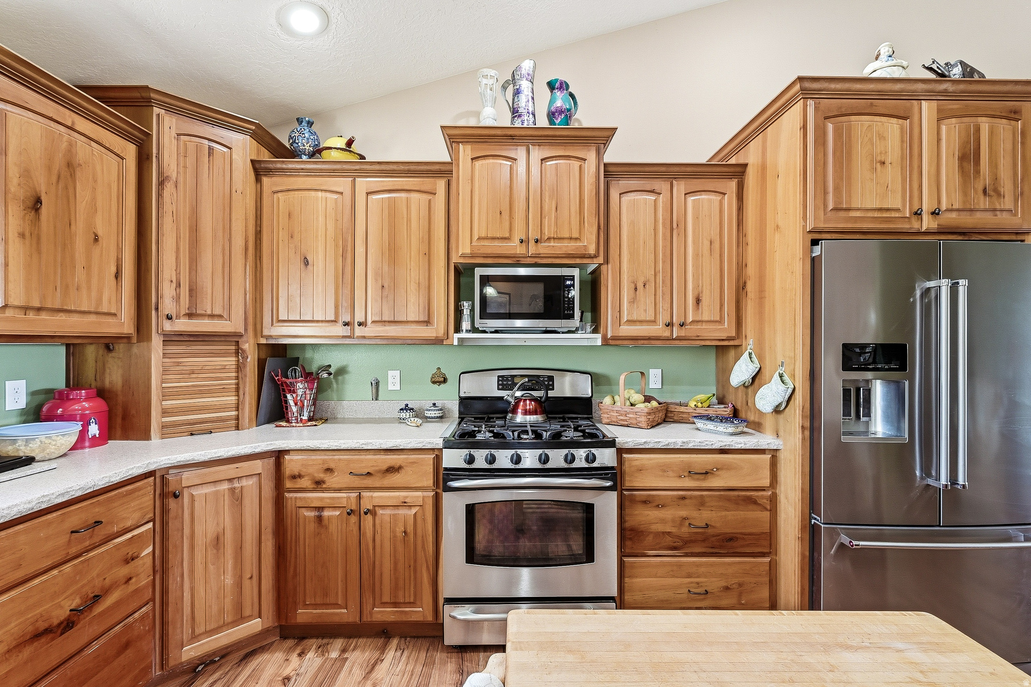 WEST VIEW ESTATES SUBDIVISION - Residential