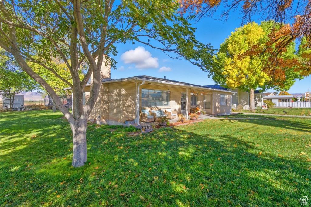Photo of 564 S MAIN ST, Gunnison, UT 84634 (MLS # 2118312)