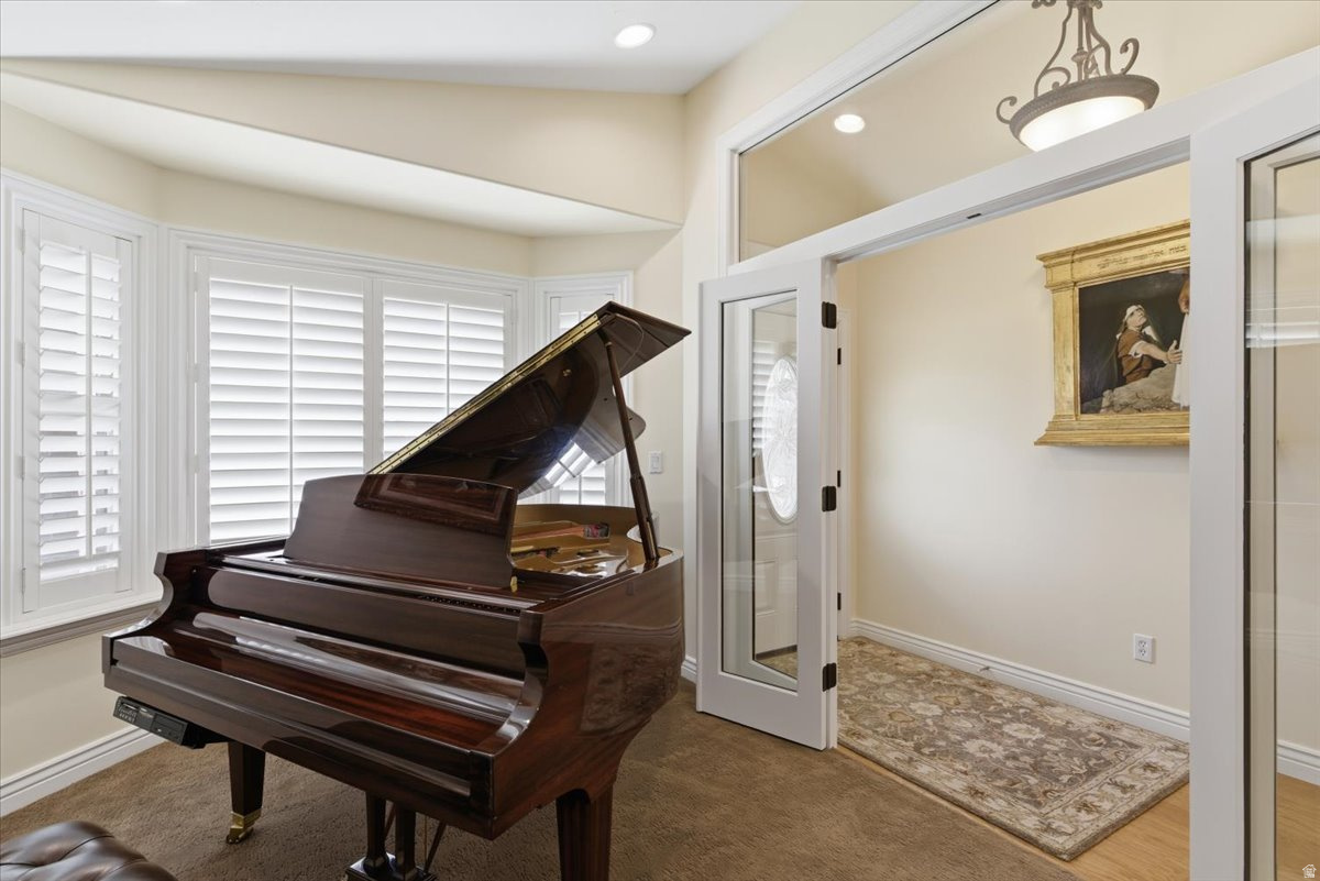 ASHWOOD ESTATES CLUSTER SUBDIVISION - Residential