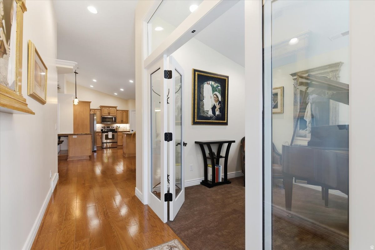 ASHWOOD ESTATES CLUSTER SUBDIVISION - Residential