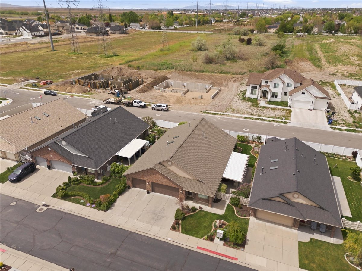 ASHWOOD ESTATES CLUSTER SUBDIVISION - Residential