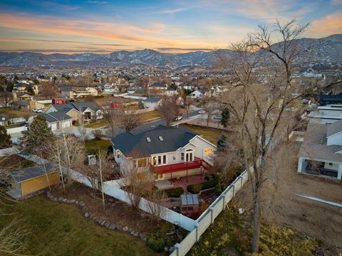 Tiny photo for 13898 S SUMMERSET CIR E, Draper, UT 84020 (MLS # 2133940)